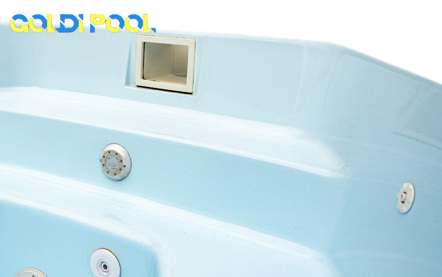 برداشتن چربی روی اب استخر